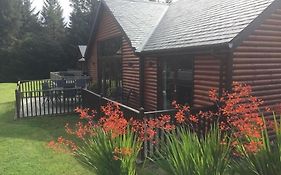 Lochside Lodge
